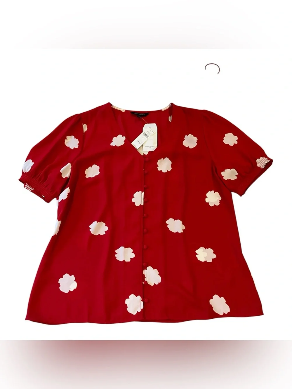 Banana Republic Factory Red Blouse White Women’s Floral Print Button Up L NEW - Picture 2 of 8